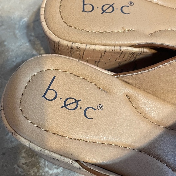 BOC Size 7  Brown Wedge Sandals - Picture 10 of 10